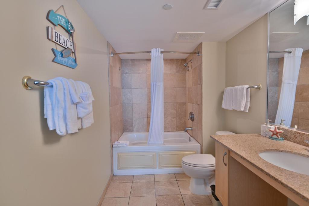 Hot Tub (Jacuzzi) - Photo 2