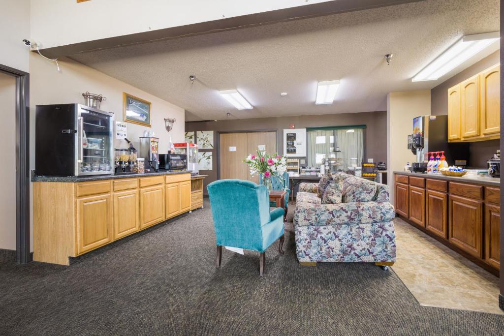 De Smet Super Deluxe Inn & suites - Image 7