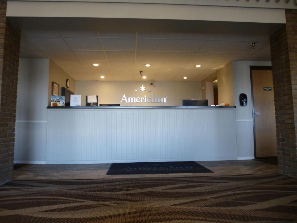 AmericInn by Wyndham Mitchell - Image 7