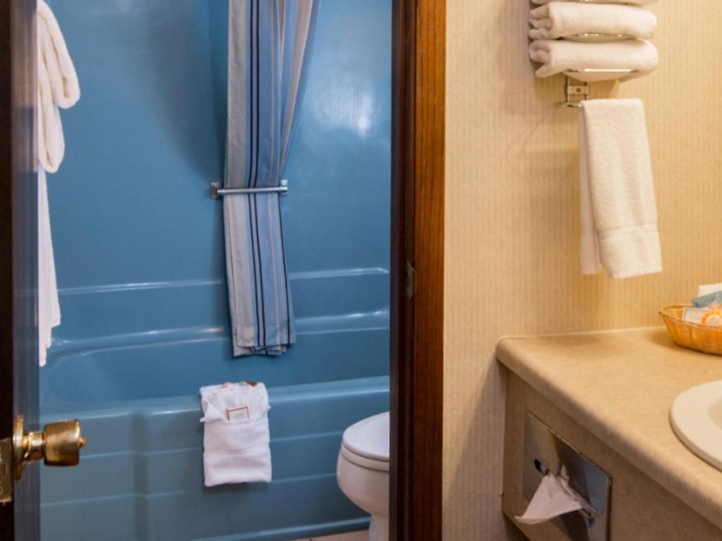 The Foothills Inn - Image 8