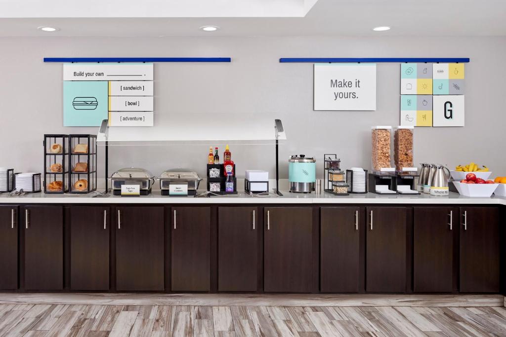 Garner Hotel Brookings by IHG - Image 5