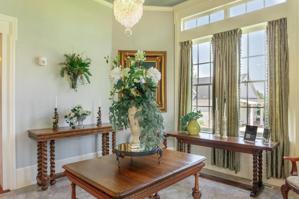 Belle Air Mansion and Inn - Image 5