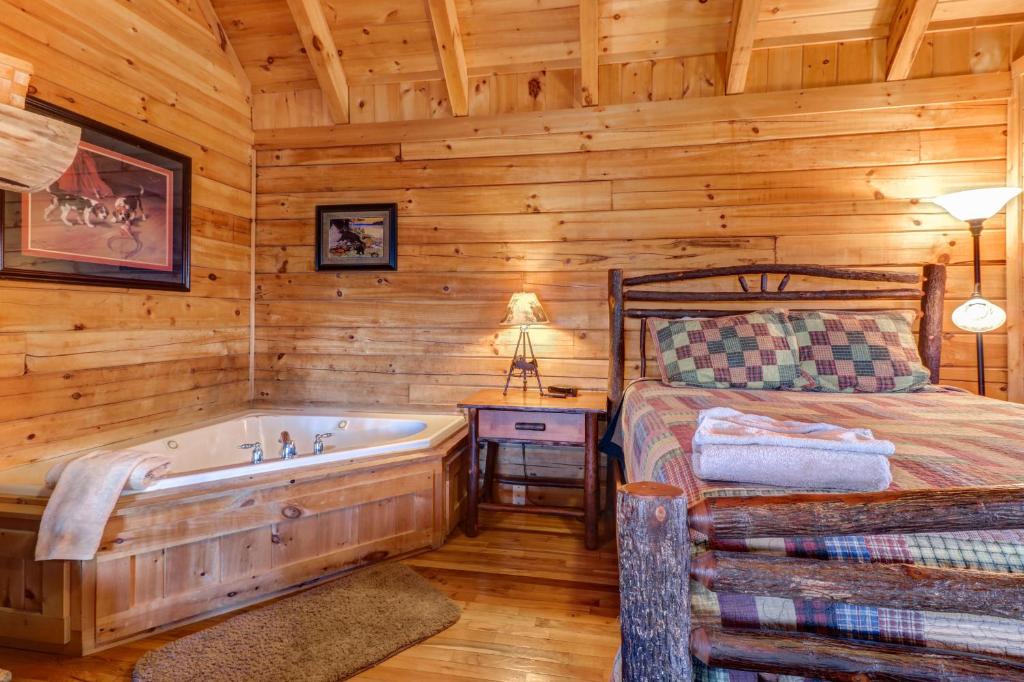 Hot Tub (Jacuzzi) - Photo 4