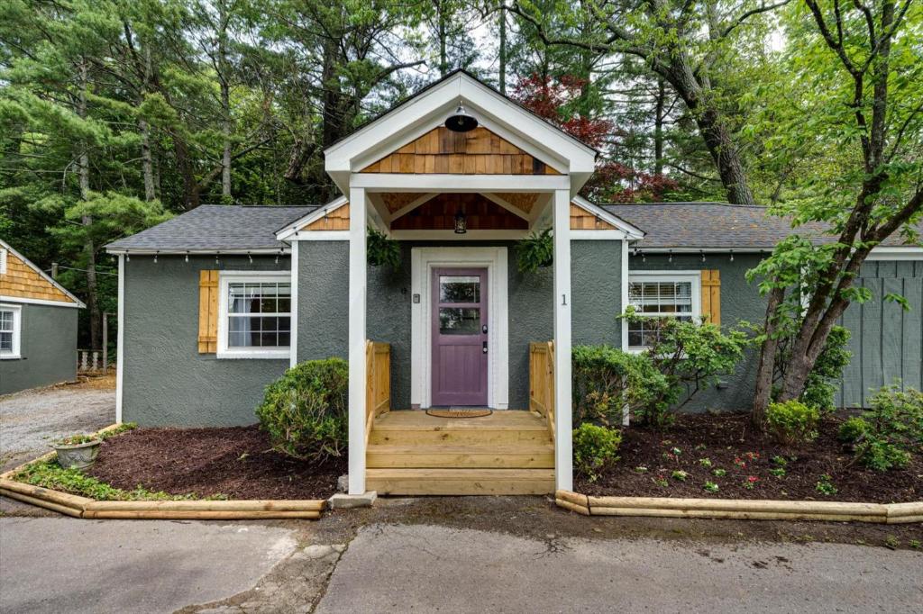 1- Lookout Mountain Cottage - Image 6