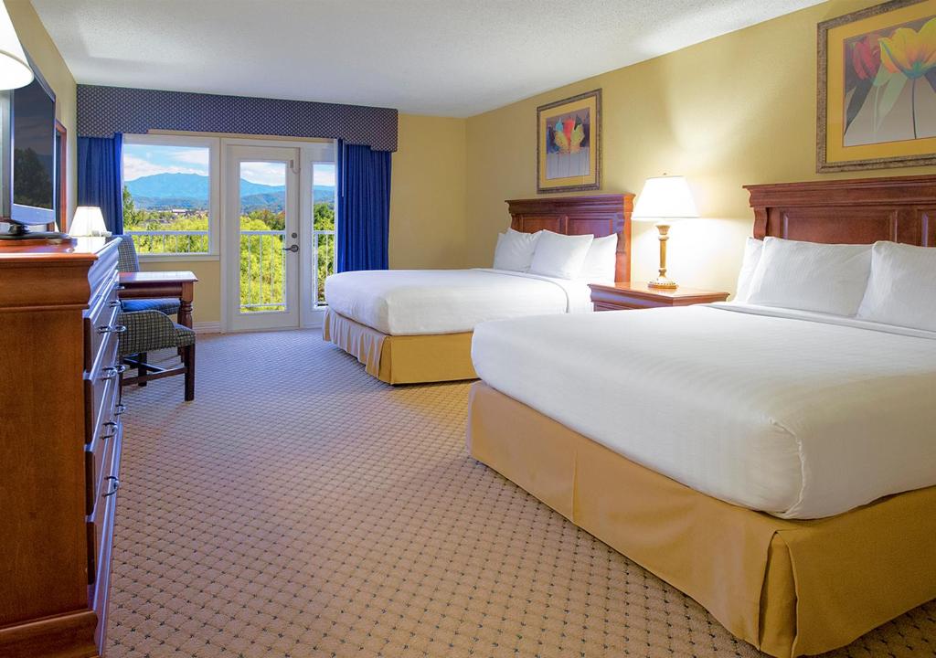 Music Road Resort Hotel and Inn - Image 7