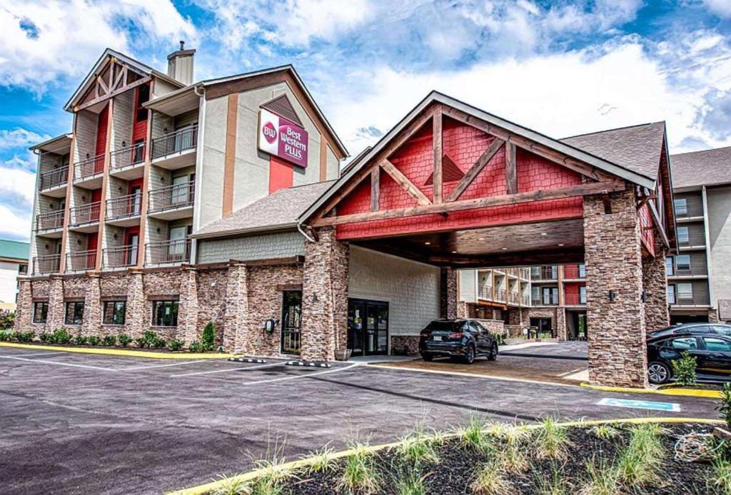 Best Western Plus Apple Valley Lodge Pigeon Forge - Image 7