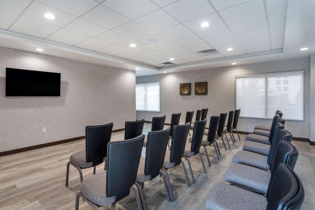 Best Western Plus Apple Valley Lodge Pigeon Forge - Image 8