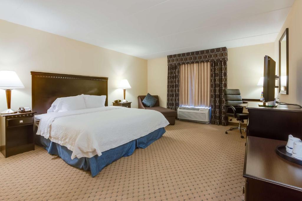 Hampton Inn & Suites Mount Juliet - Image 6
