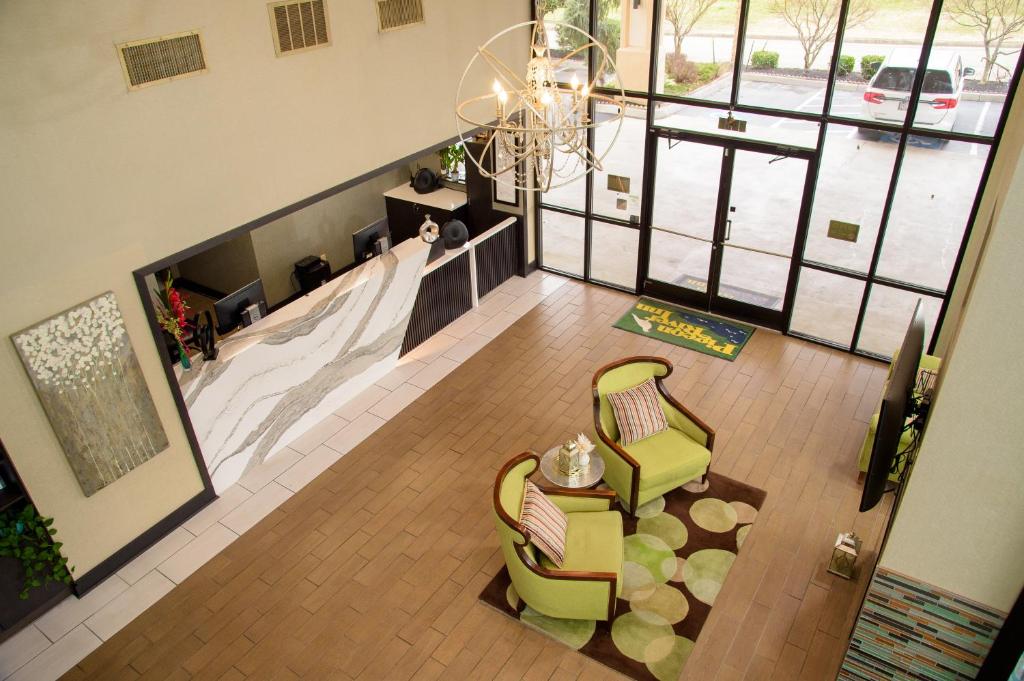 Pigeon River Inn - Image 7