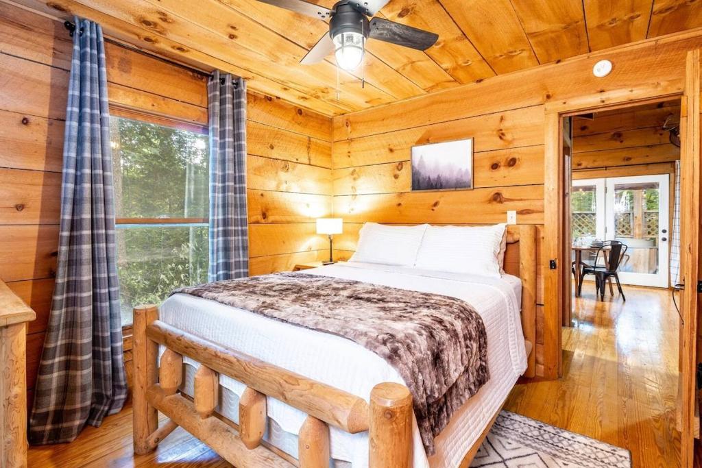 Dog-Friendly Getaway, Adventure Awaits Nearby - Image 7