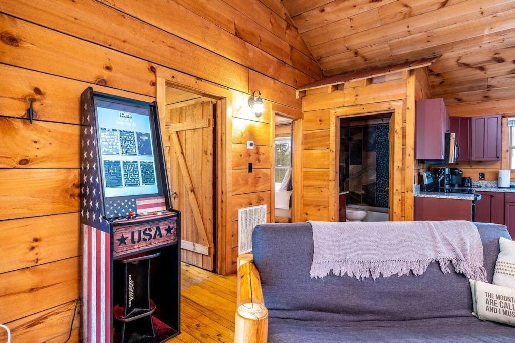 Dog-Friendly Getaway, Adventure Awaits Nearby - Image 4