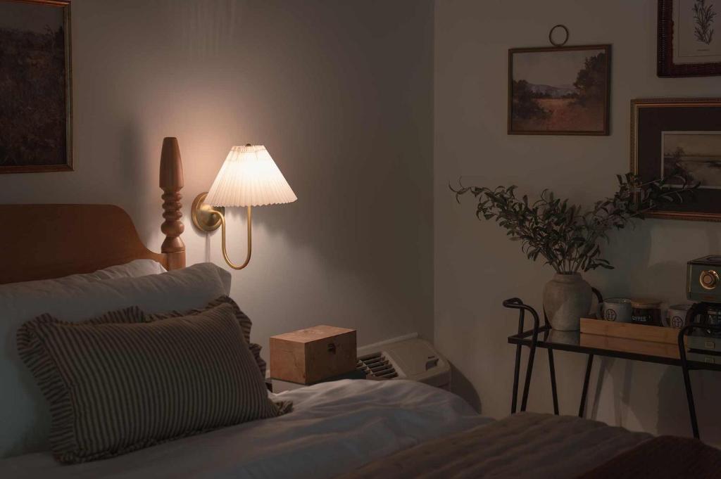 Wildwood Room on Lookout Mountain - Image 8