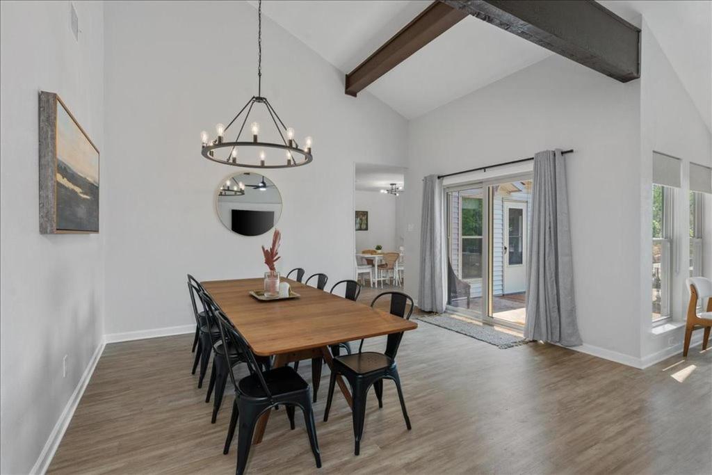 Creekview Cottage- Events, Hot Tub, Gameroom - Image 4