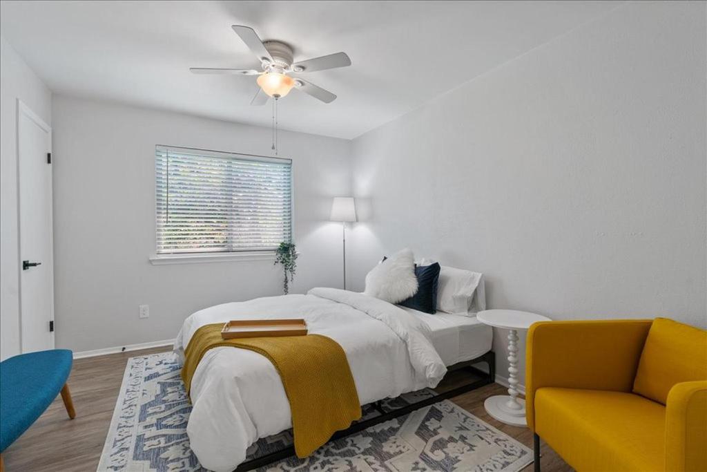 Creekview Cottage- Events, Hot Tub, Gameroom - Image 7