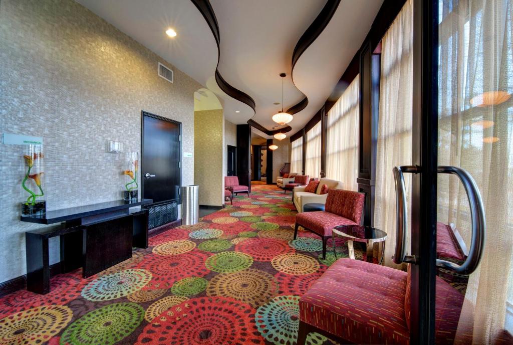 Holiday Inn Arlington Northeast by IHG - Image 6