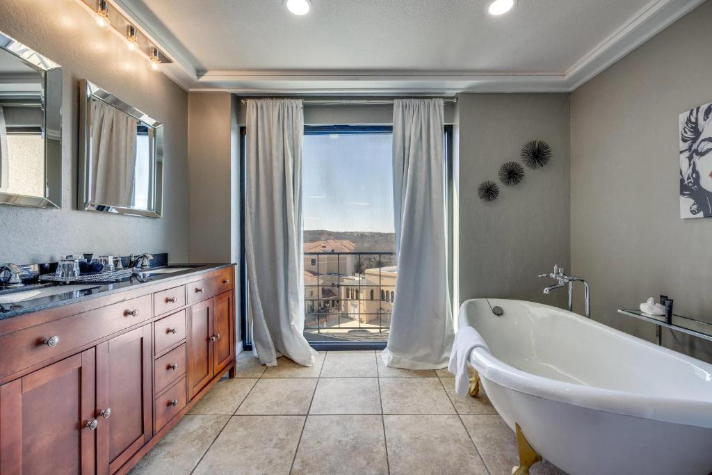 Tanglewood Resort on Lake Texoma, an Ascend Collection Resort