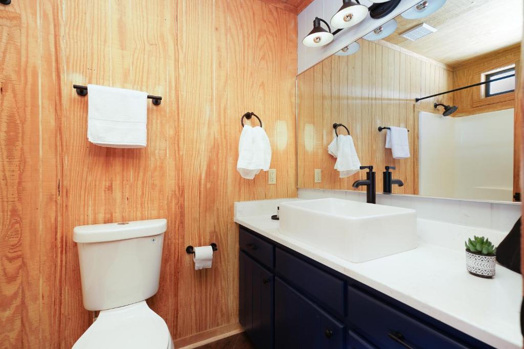 Hot Tub (Jacuzzi) - Photo 5