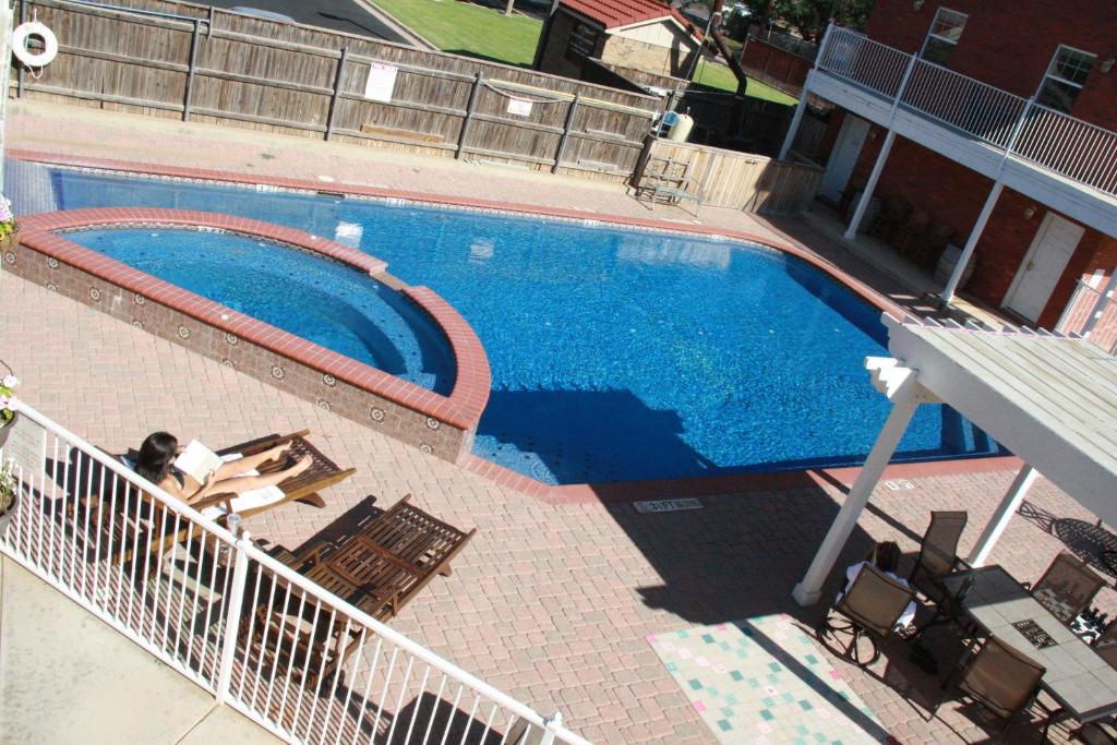 Woodrow House Bed & Breakfast