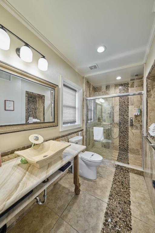 Houston Towers Inn, Adults-Only, Downtown, Med Ctr, NRG - Image 5