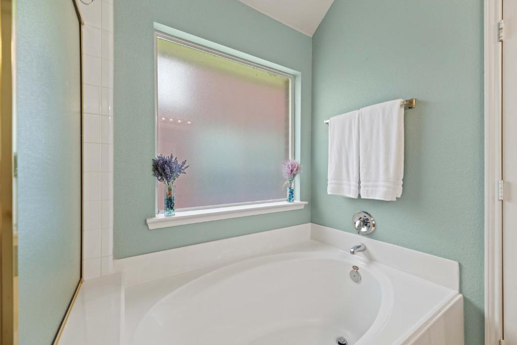 Hot Tub (Jacuzzi) - Photo 4