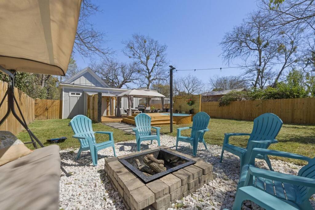 Cowboy Pool 2 mins 2 Silos & Cameron Park