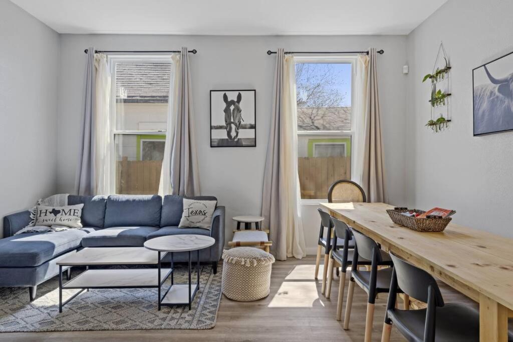 Cowboy Pool 2 mins 2 Silos & Cameron Park - Image 5