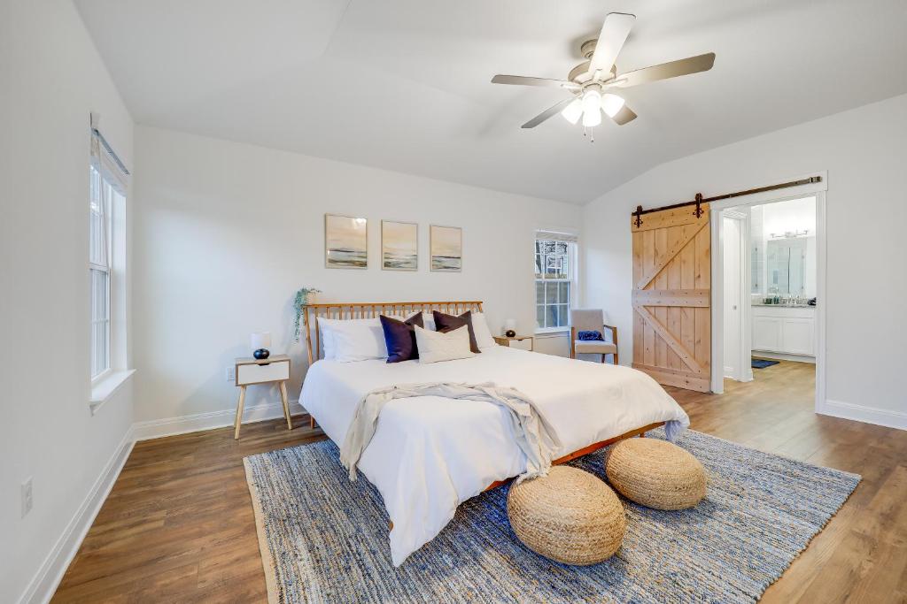 Hill Country Retreat - Image 5