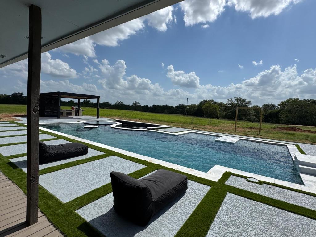 Wild & Boujee River Ranch