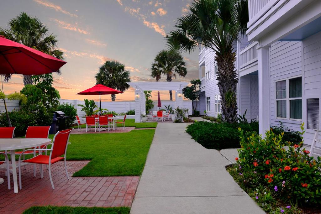 Lighthouse Inn at Aransas Bay - Image 6