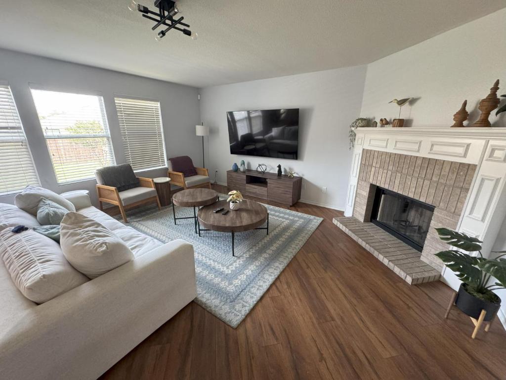 Spice Spring - Image 5