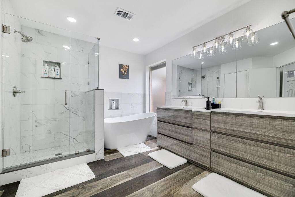 Frisco Resort Style Home w/Spa