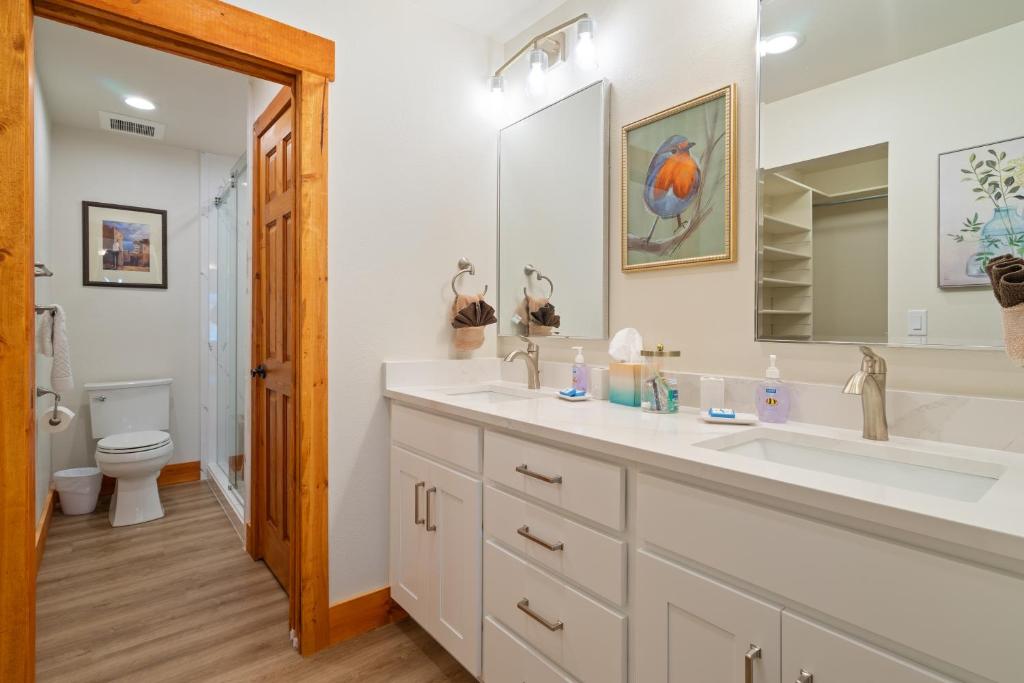 Chalet close to resorts - Image 8