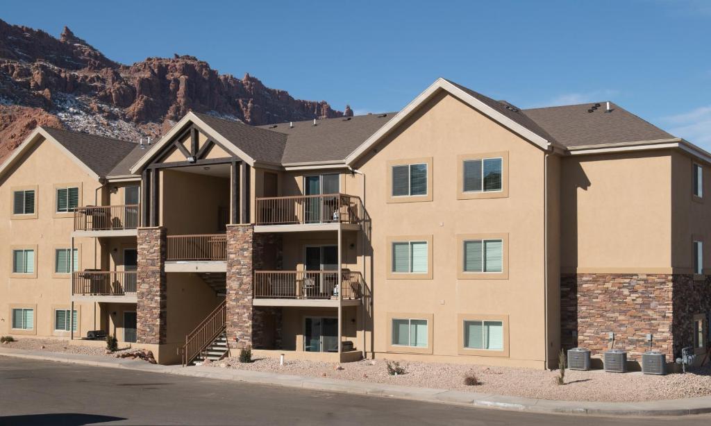 Moab Redcliff Condos - Image 6