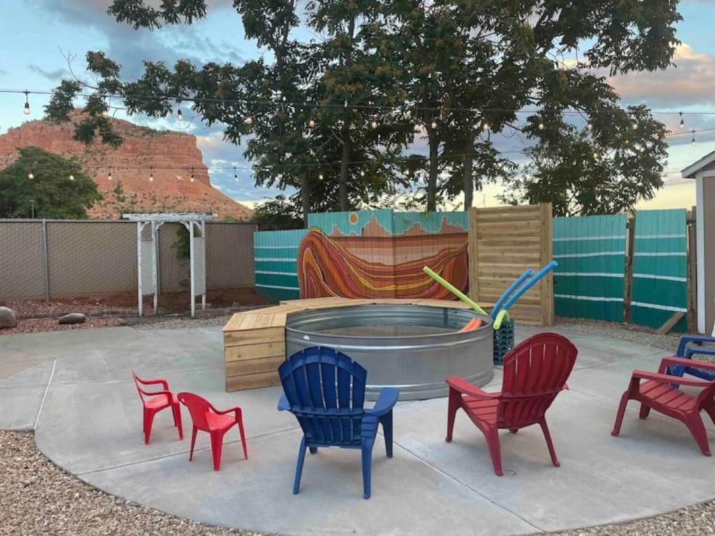 Lake House Escape, Venture Base Unit 7