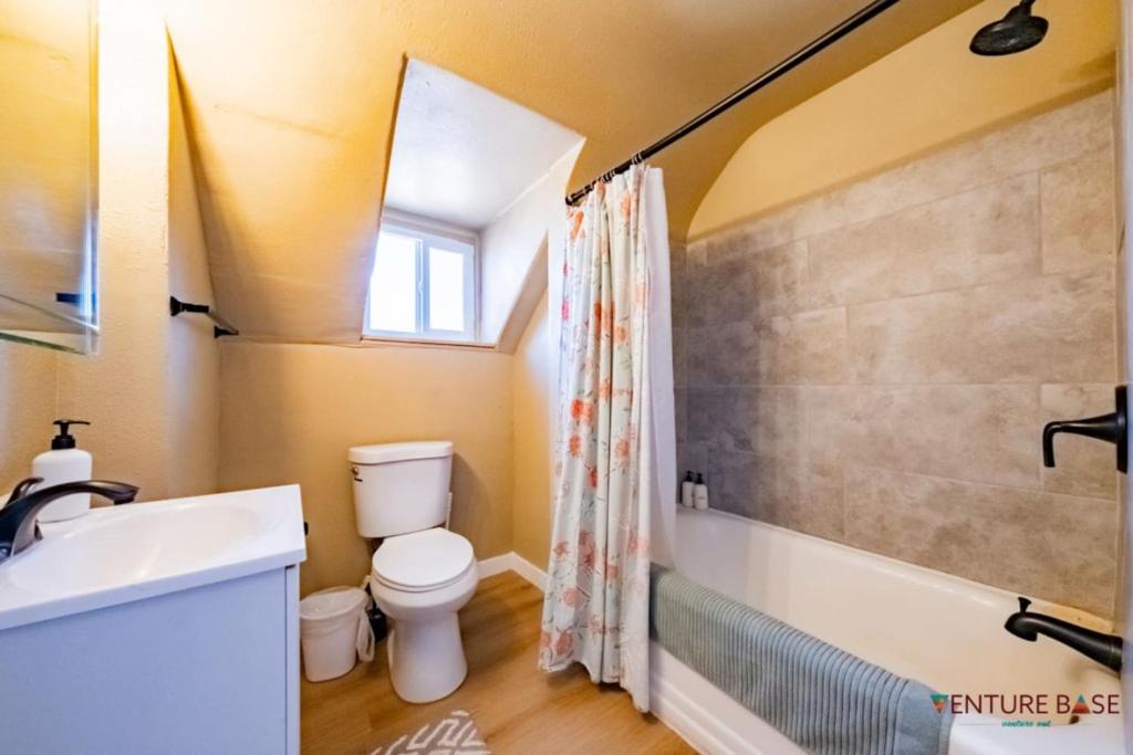 Hot Tub (Jacuzzi) - Photo 4