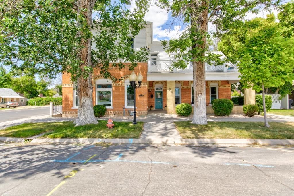 Art City Inn - Image 5