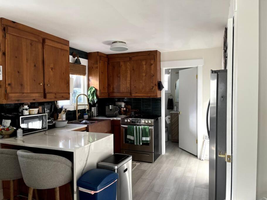 Park City Serenity Spa Cabin - Image 4