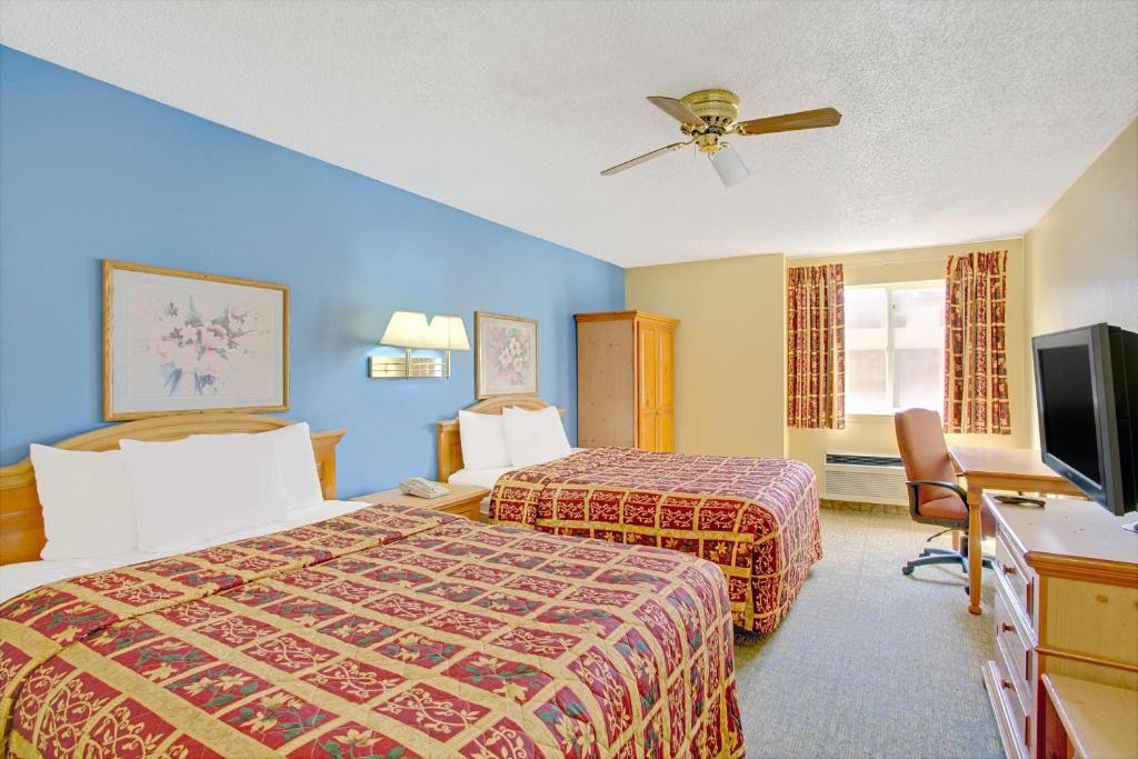 Days Inn by Wyndham Lehi - Image 4