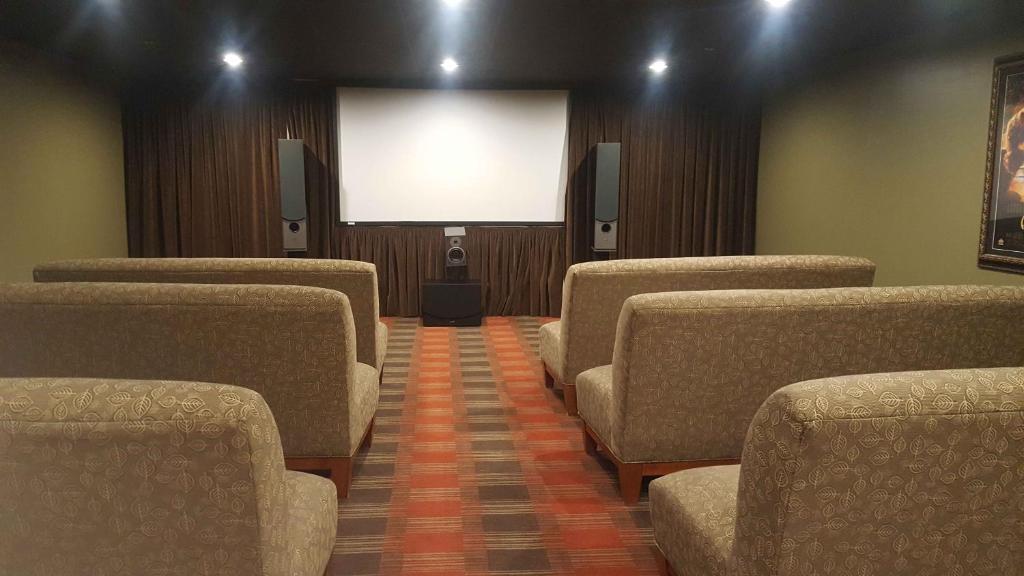 Raintree's The Miners Club Park City - Image 7