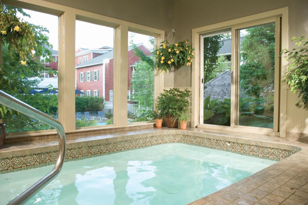 Hot Tub (Jacuzzi) - Photo 5