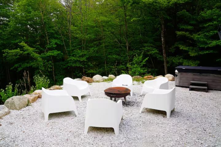 5BR Chalet in Historic Town bet Killington & Okemo