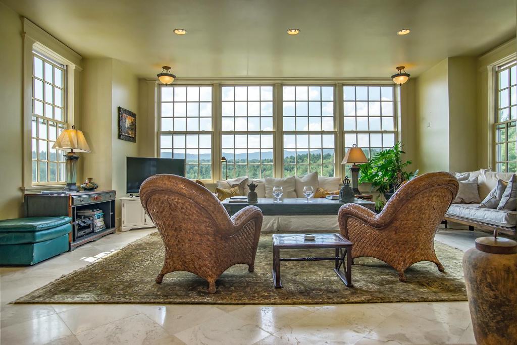 Adams Hill House Retreat - Artist-Architect's Estate, Newfane Vermont - Image 4