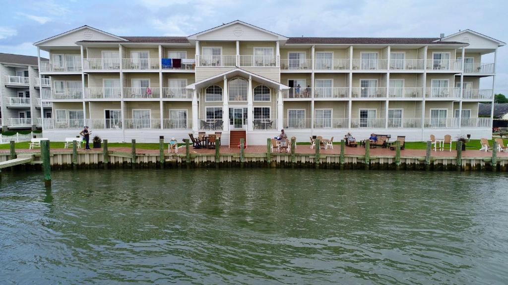 Hampton Inn & Suites Chincoteague-Waterfront, Va - Image 8