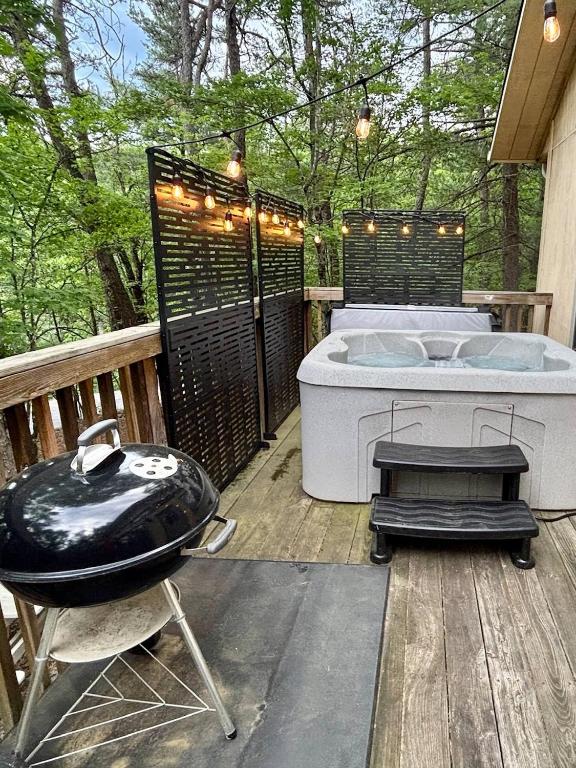 Hot Tub Nature Retreat 2 min to Bryce Resort