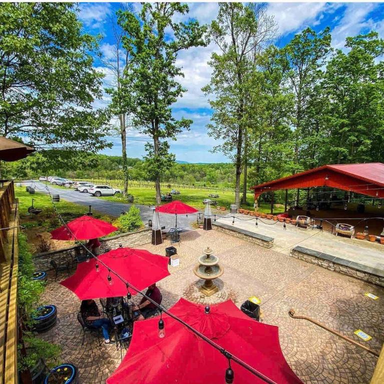 Hot Tub Nature Retreat 2 min to Bryce Resort - Image 6