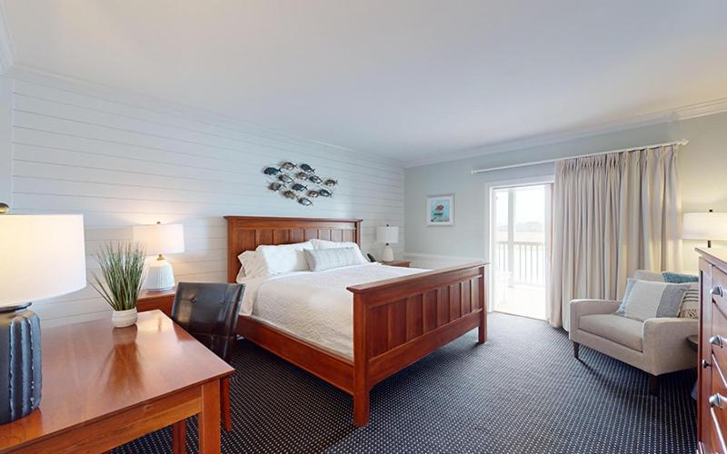 Smithfield Station - Image 8