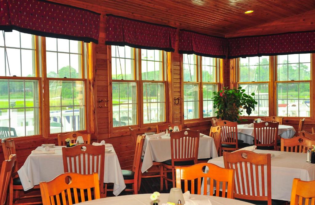 Smithfield Station - Image 5