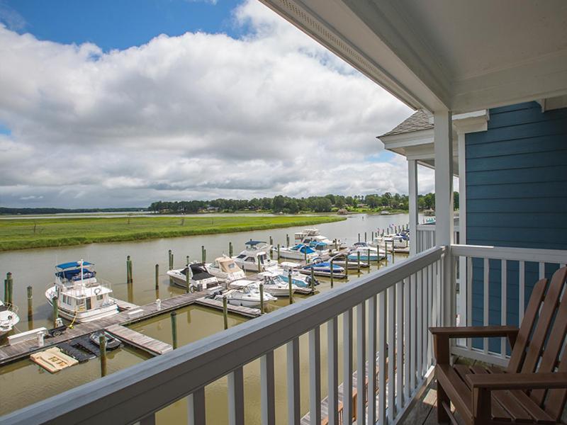 Smithfield Station - Image 7