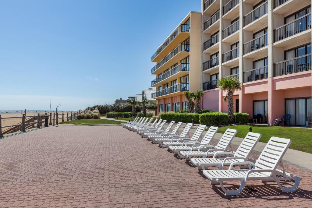 Wyndham Virginia Beach Oceanfront - Image 4