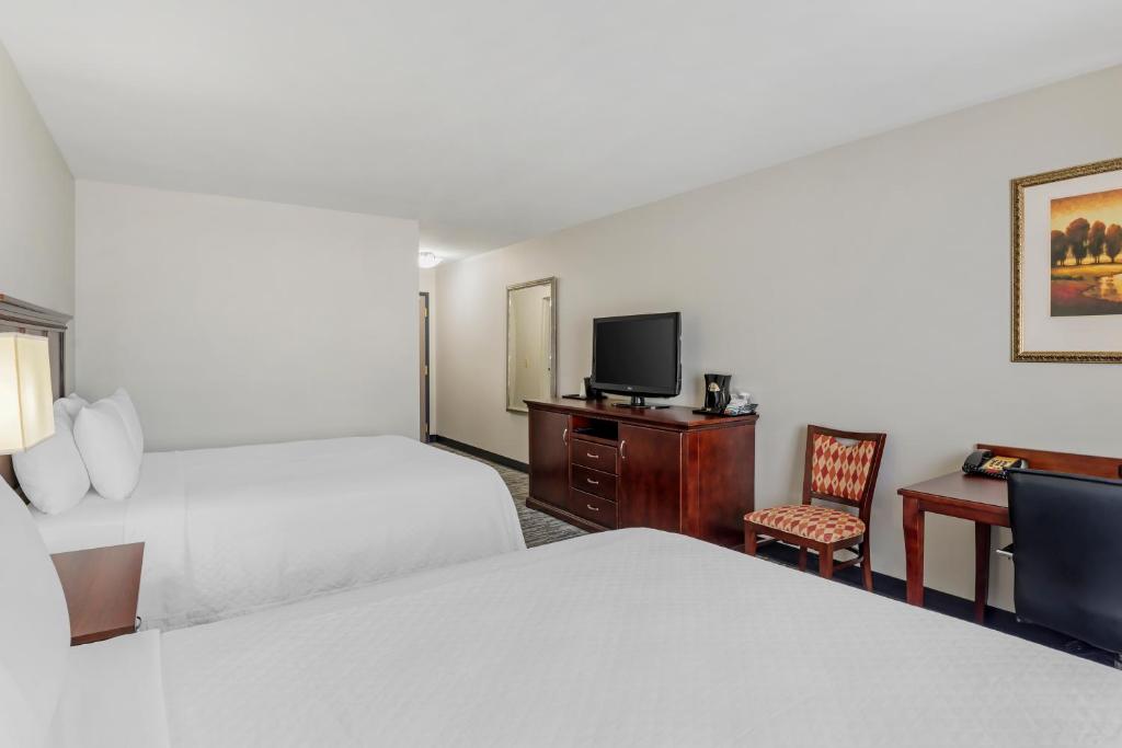 Country Inn & Suites by Radisson, Ashland - Hanover, VA - Image 8